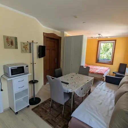 Gaestehaus Stein Im Thueringer Wald Apartment Rottenbach (Konigsee)