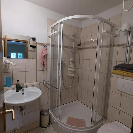 Apartment Gaestehaus Stein Im Thueringer Wald Rottenbach (Konigsee)